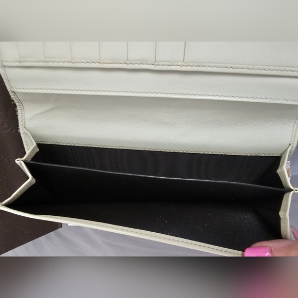 Gucci Guccisima Long Leather Wallet - Picture 7 of 14